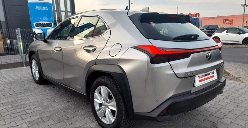 Lexus UX cena 114900 przebieg: 51534, rok produkcji 2020 z Sępólno Krajeńskie małe 172